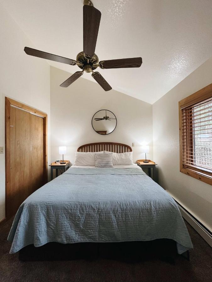 Cozy Cabin Suite Bed And Breakfast Woodland Park Exterior foto